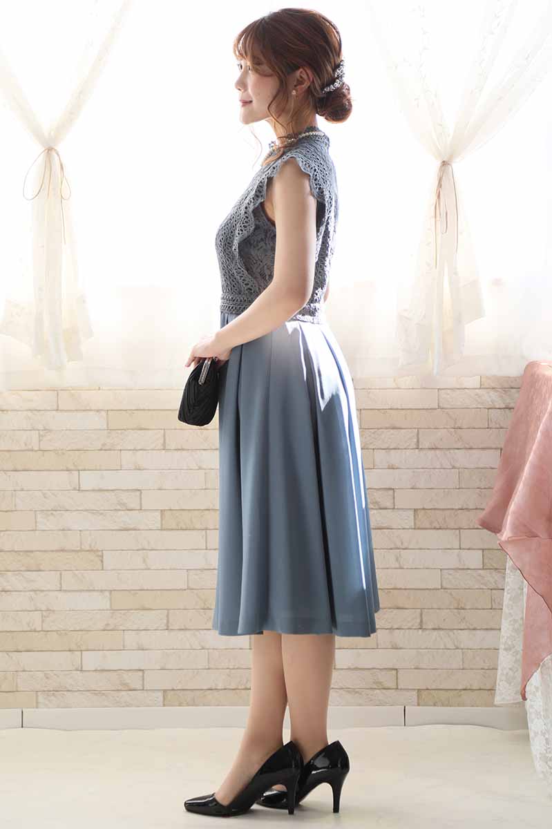 ブルーグレーのスタンドカラーレースドレスコーディネートセット