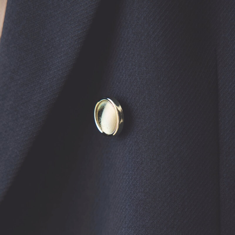 ネイビーのダブルジャケット