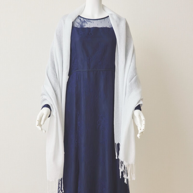 シルバーのラメ入りフリンジストール