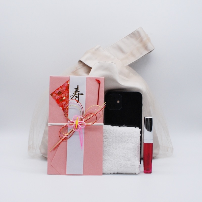 ベージュのチュールハンドバッグ