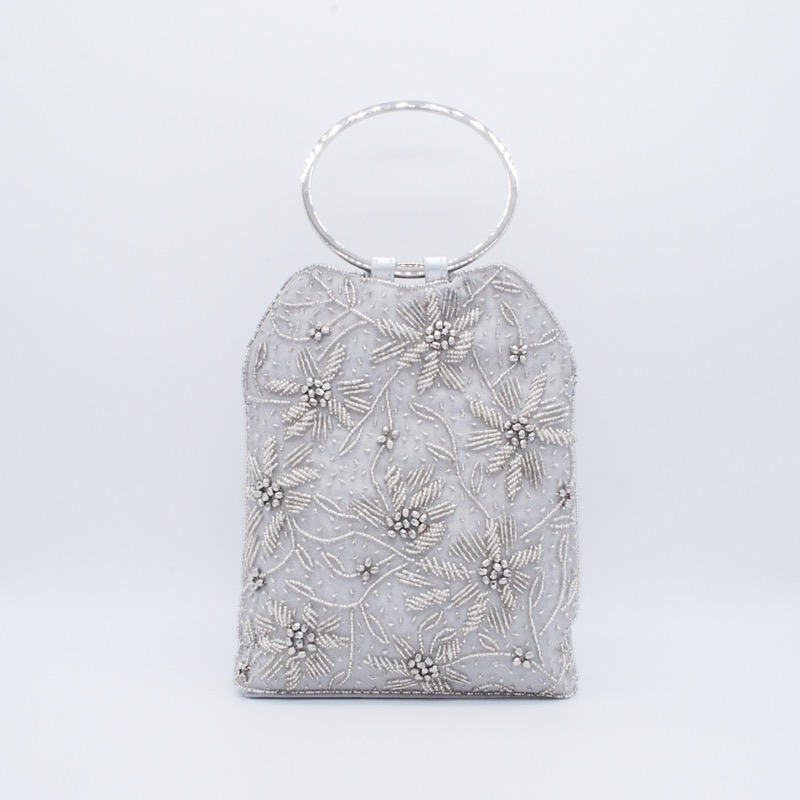 グレーのフラワー刺繍のミニポシェット