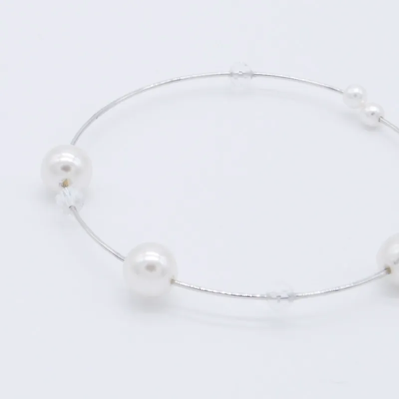 パールとクリアビーズのシルバーバングル