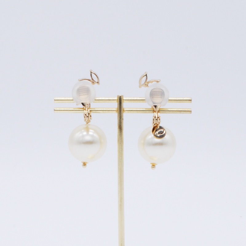 キュービックジルコニア×1粒パールのイヤリング