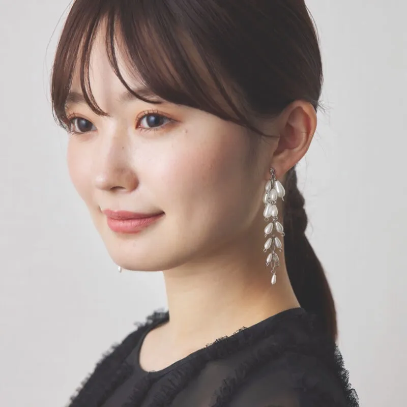 ドロップパールのロングイヤリング