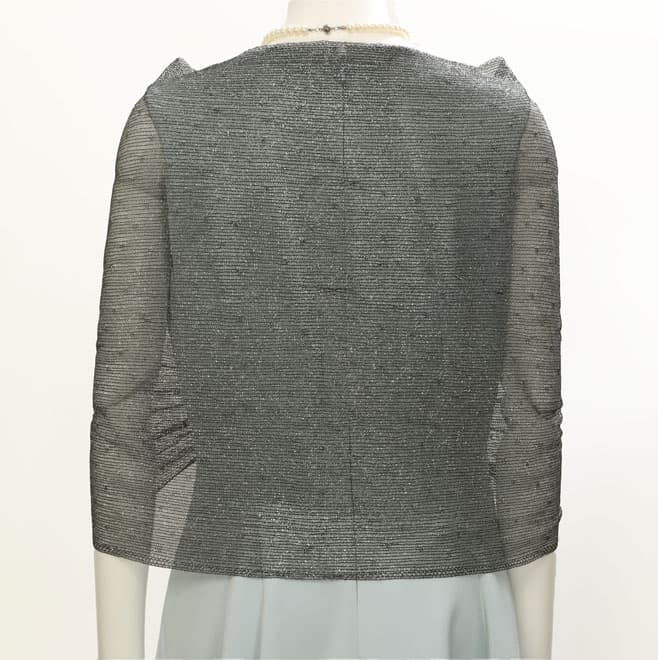 ブラックのラメ入りシンプルレースストール