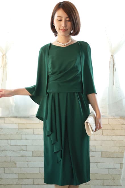 グリーンのペプラム風2wayドレス