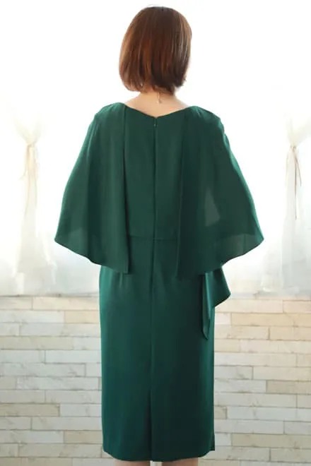 グリーンのペプラム風2wayドレス