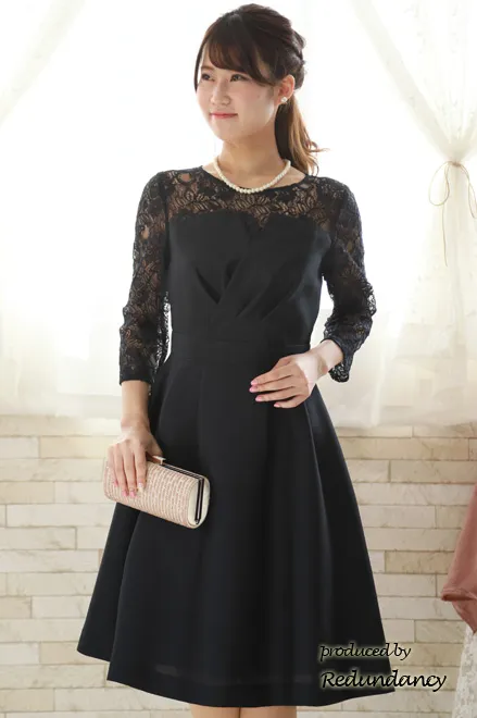 ネイビーのビスチェ風七分袖レースドレス