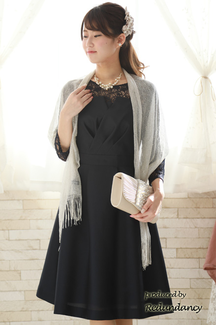 ネイビーのビスチェ風七分袖レースドレス