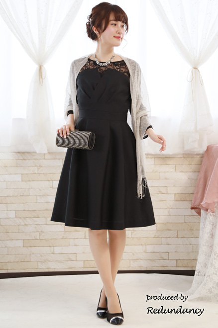 ブラックのビスチェ風七分袖レースドレス