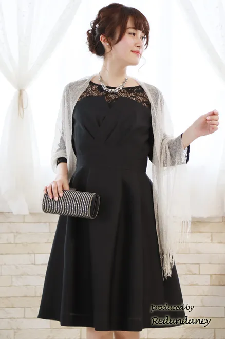 ブラックのビスチェ風七分袖レースドレス