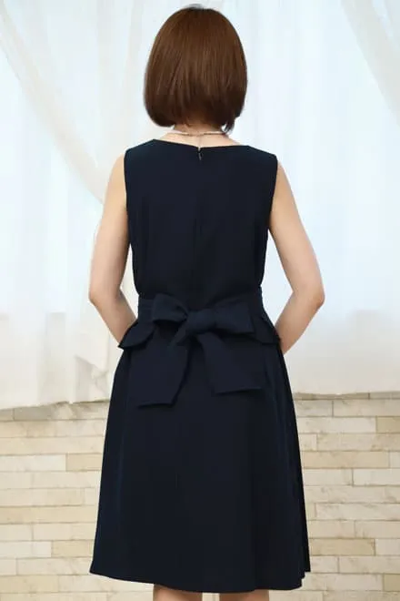 ネイビーのペプラムウエストリボン付きドレスコーディネートセット