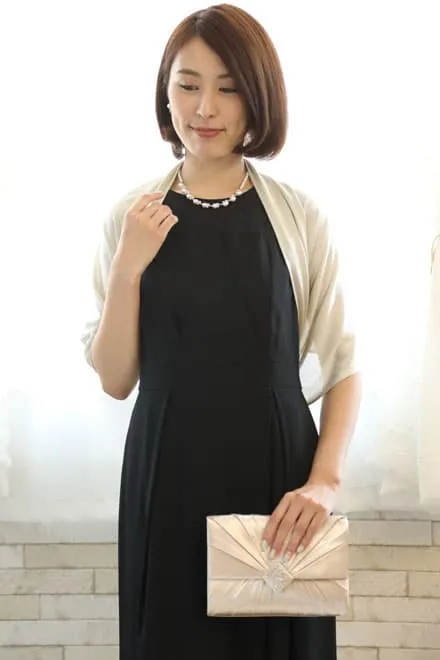 ブラックのビスチェ風ガウチョパンツドレスコーディネートセット