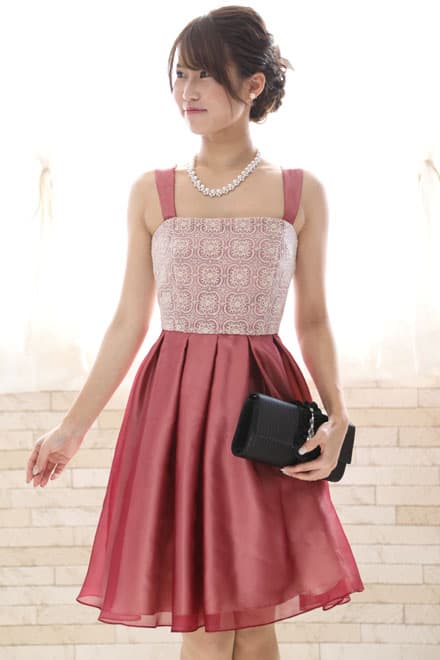 ピンクのレース切替えスクエアネックドレスコーディネートセット