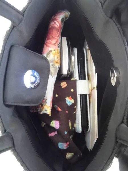 ベージュのフィットアンドフレアドレスコーディネートセット