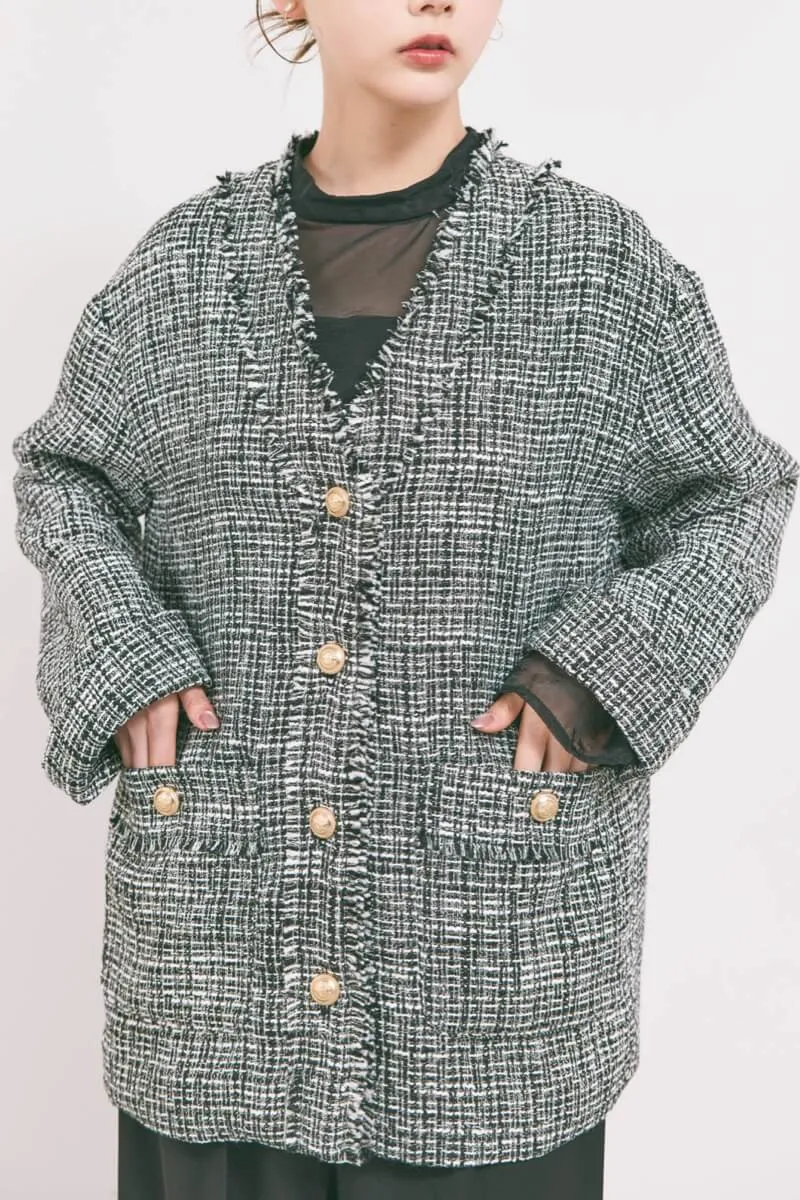 ブラックのVネックツイードジャケット