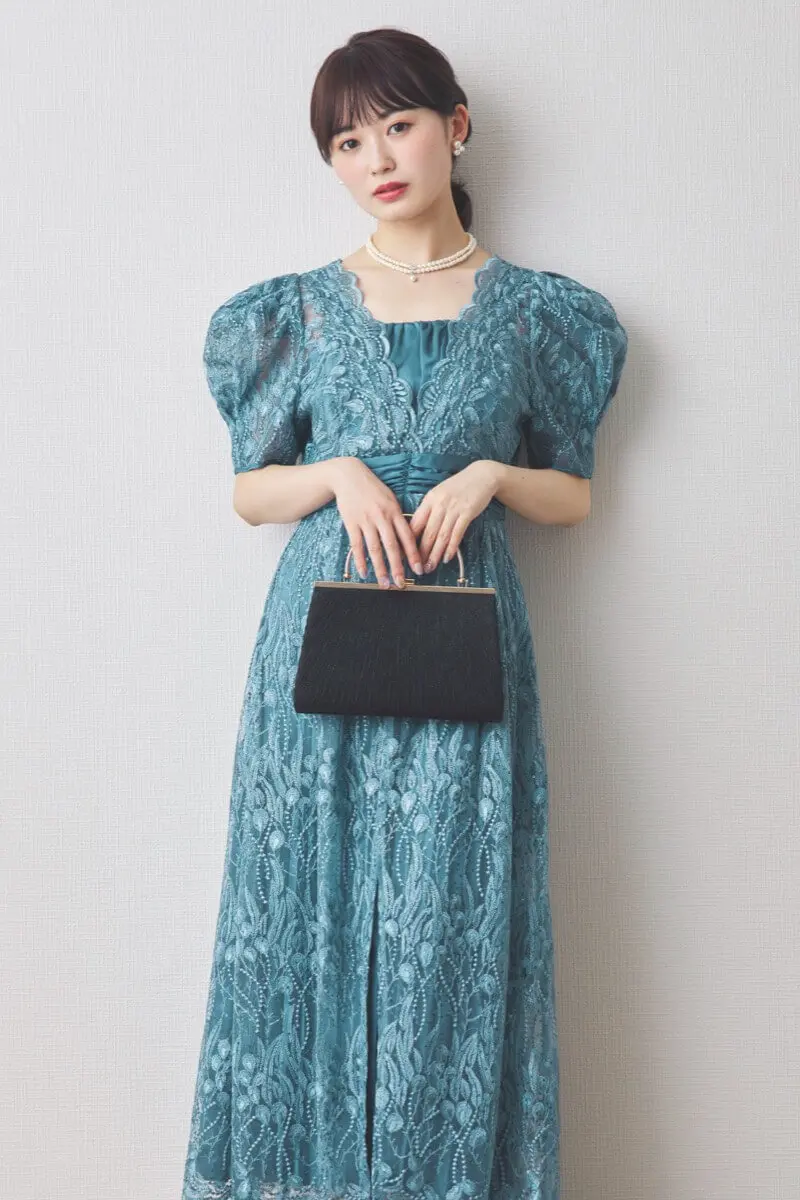 LILY　BROWN ドレス