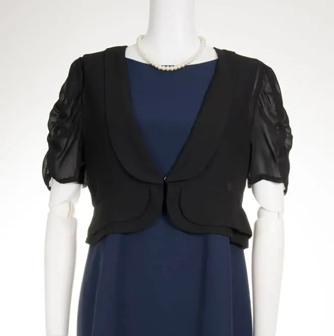 黒のジャケット風シフォンボレロ