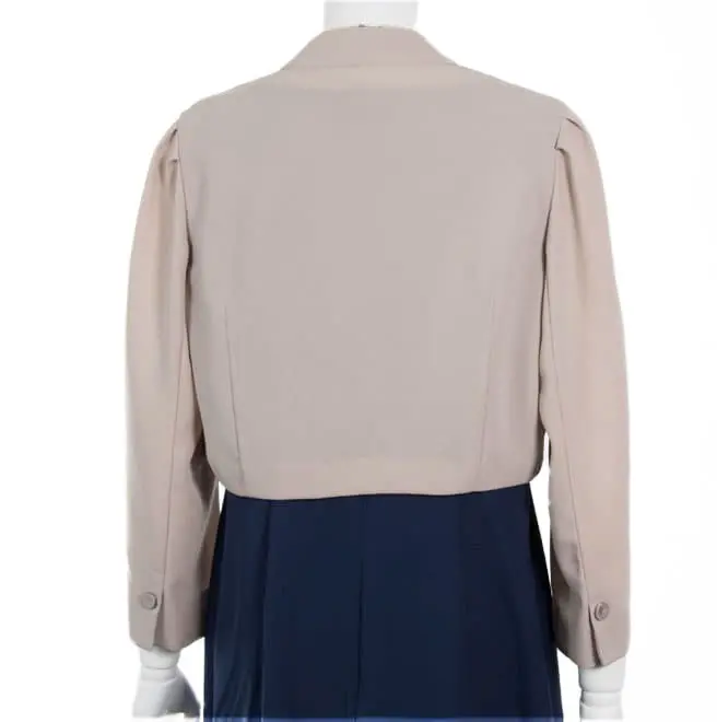 ベージュの七分袖ジャケット(L)