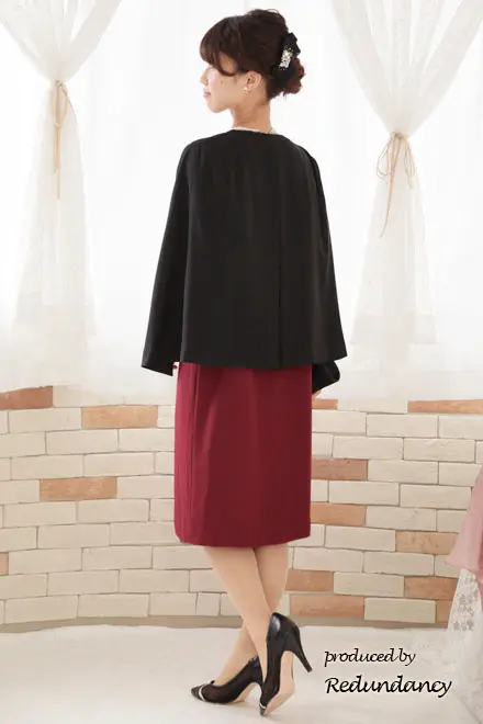 黒のリボンビジュー付きバレッタ